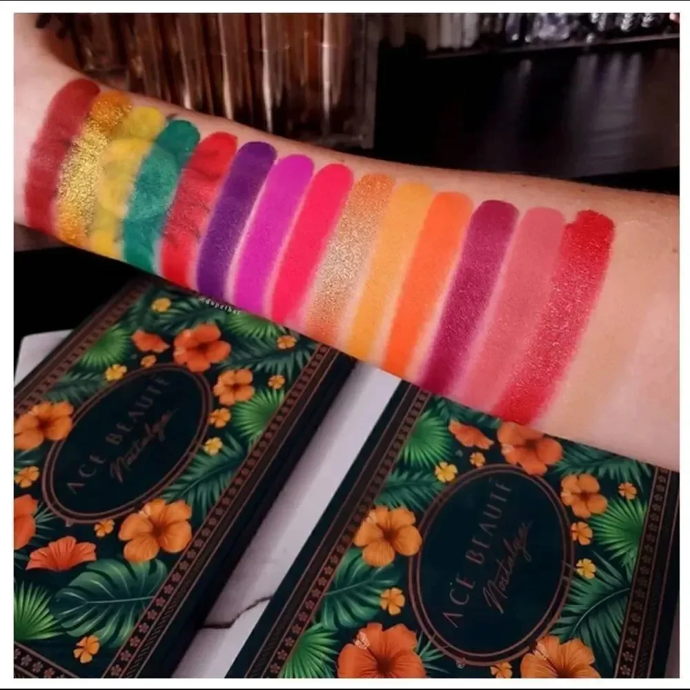 NEW! Ace Beaute Nostalgia Eyeshadow Palette
